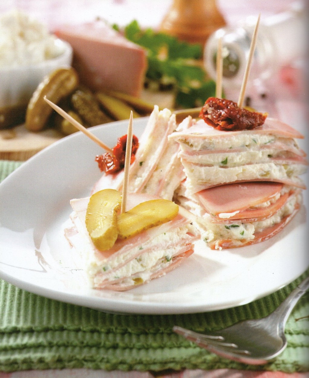 Σάντουιτς με mortadella και ricotta