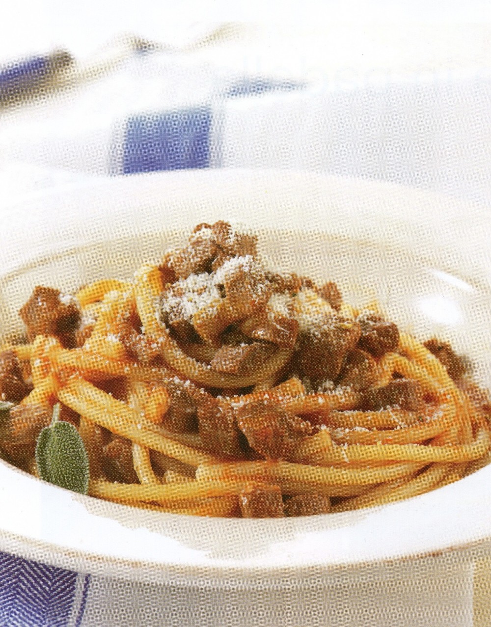 Spaghettoni με σάλτσα πάπιας