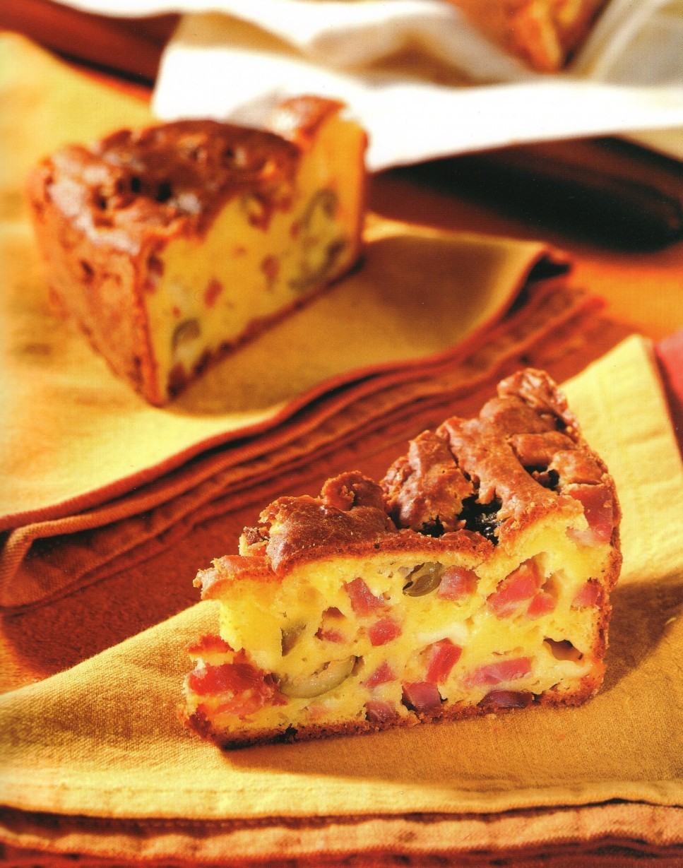 Plumcake με ζαμπόν και ελιές