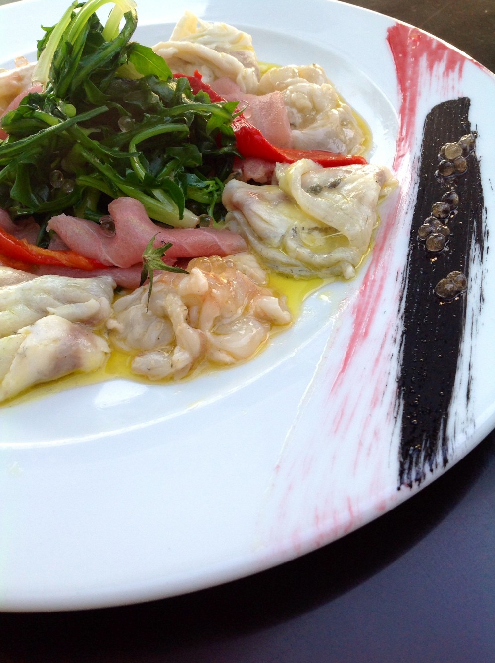 Τριλογία από carpaccio ψαριού με λαβράκι πελαγίσιο