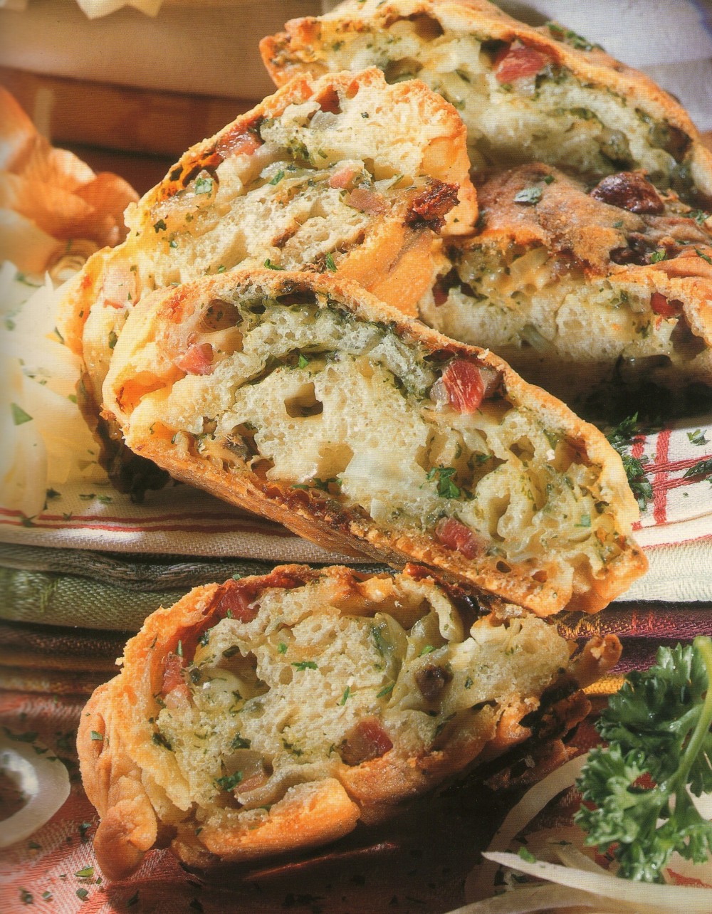 Schiacciata με μαϊντανό και μπέικον