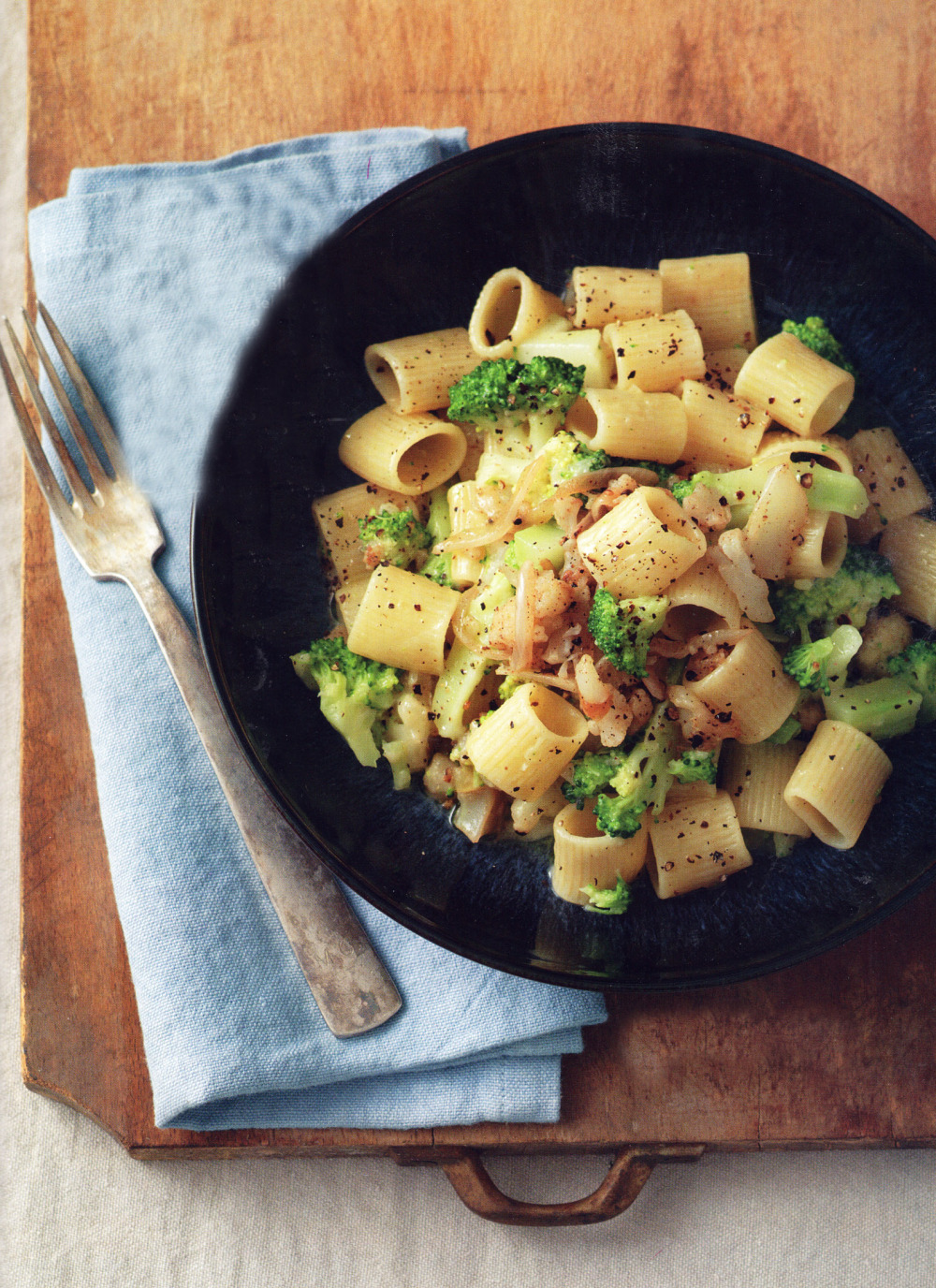 Rigatoni με άρωμα μπρόκολου